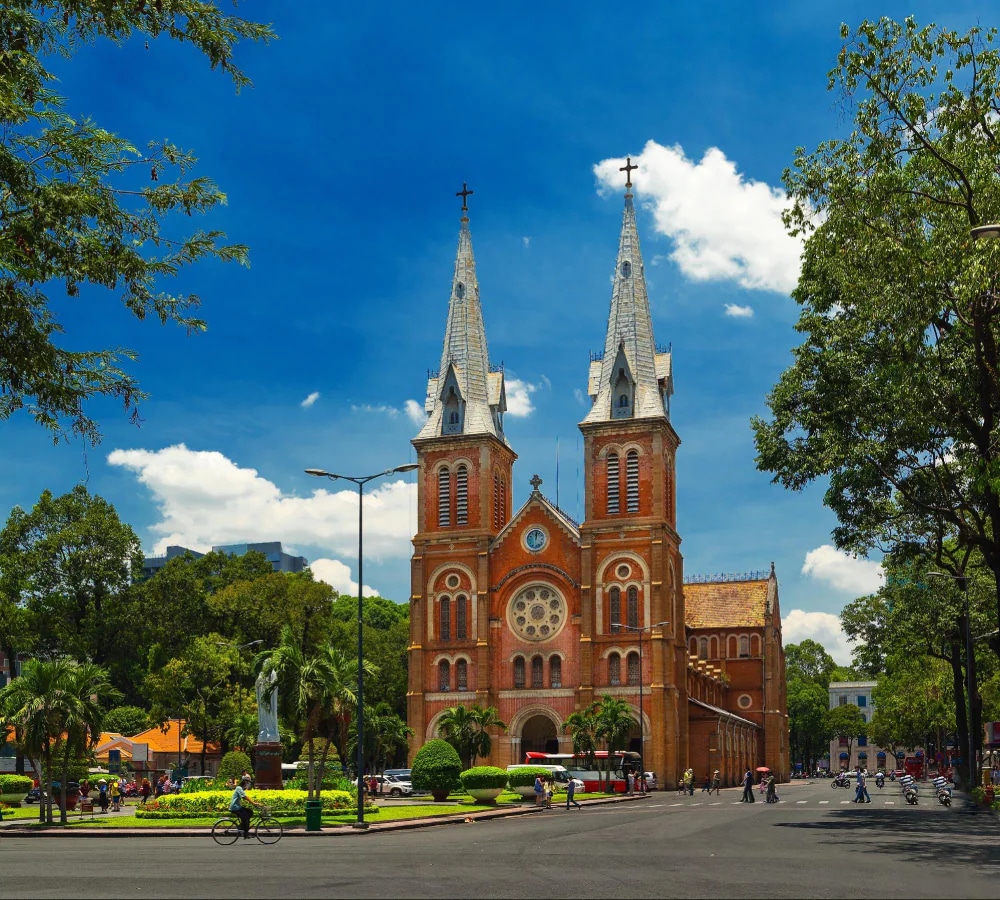 Nhà thờ Đức Bà Sài Gòn
